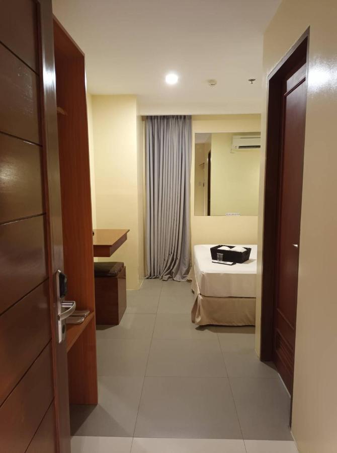 Dosi Hotel Ph ตาลิไซ ภายนอก รูปภาพ